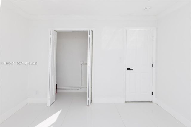 6610 Cody St, Hollywood, FL 33024