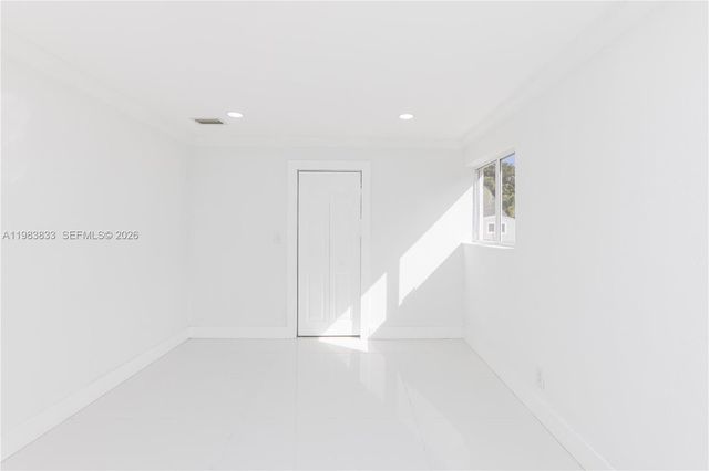 6610 Cody St, Hollywood, FL 33024