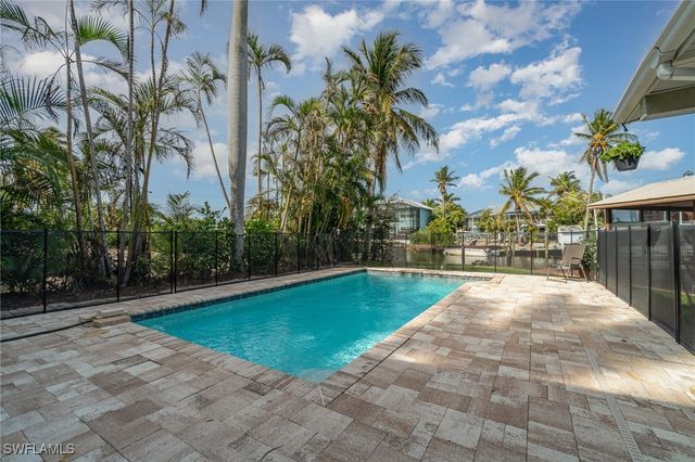 4826 Gary RD, Bonita Springs, FL 34134