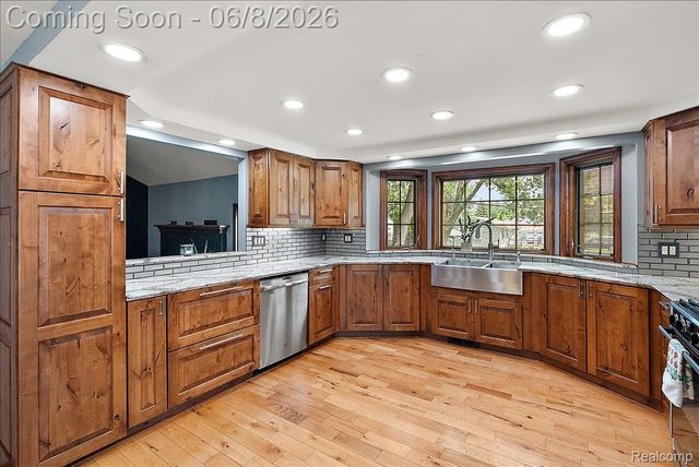 60718 Campground Road, Washington Township, MI 48094