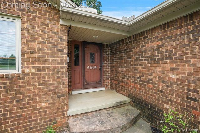 60718 Campground Road, Washington Township, MI 48094