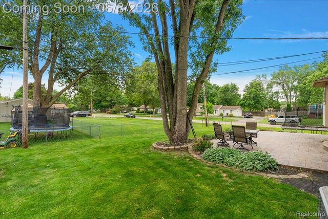 60718 Campground Road, Washington Township, MI 48094
