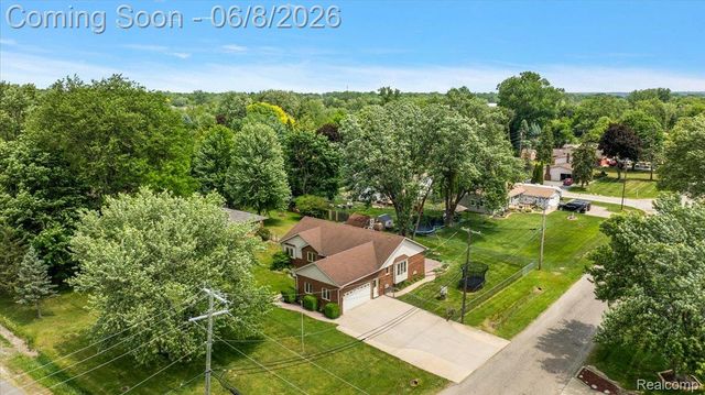 60718 Campground Road, Washington Township, MI 48094