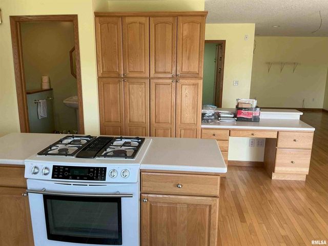 1808 106TH Avenue W, Milan, IL 61264