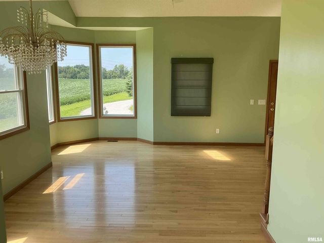 1808 106TH Avenue W, Milan, IL 61264