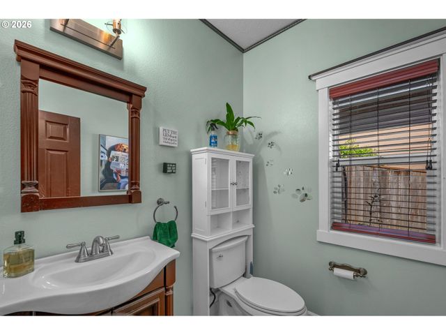 59951 ISABELLA Ln, St Helens, OR 97051