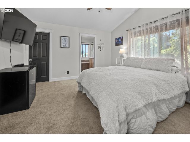 59951 ISABELLA Ln, St Helens, OR 97051