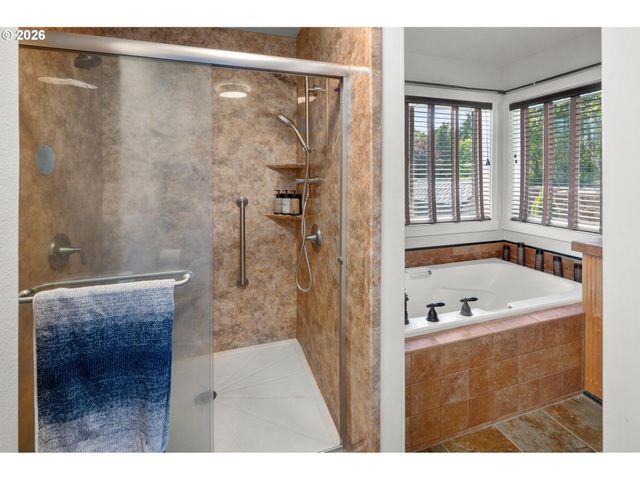 59951 ISABELLA Ln, St Helens, OR 97051