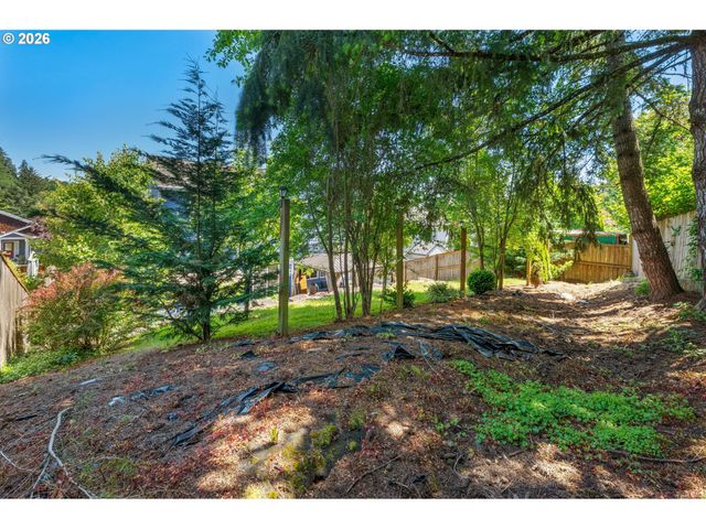 59951 ISABELLA Ln, St Helens, OR 97051