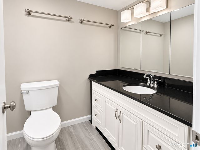 229 Bacon Pond Road 313, Woodbury, CT 06798