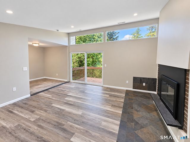 229 Bacon Pond Road 313, Woodbury, CT 06798