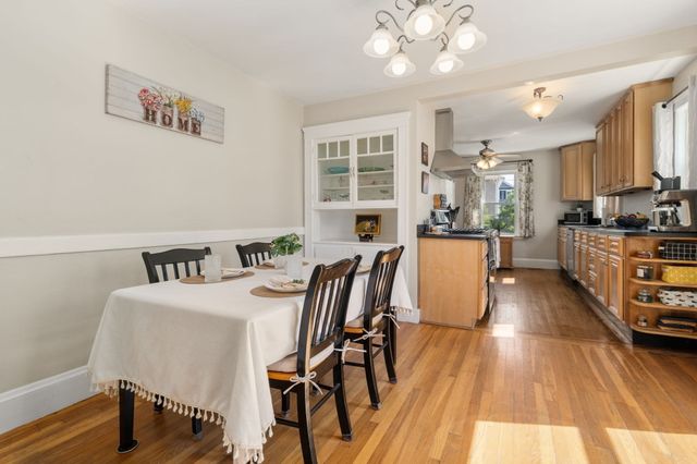 37 Everett St 1, Waltham, MA 02453