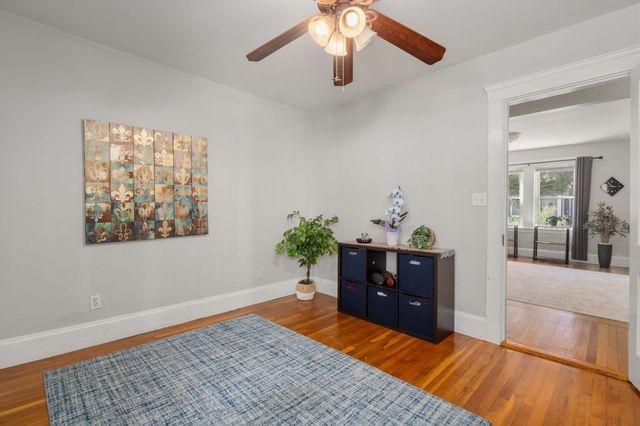 37 Everett St 1, Waltham, MA 02453
