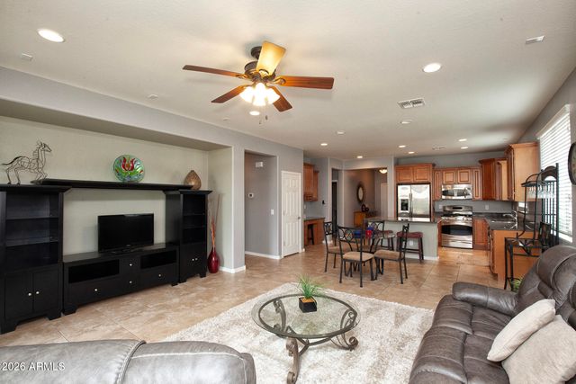 26218 W VISTA NORTH Drive, Buckeye, AZ 85396