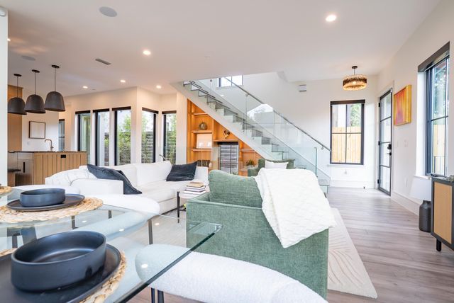 1501 Rockmoor, Austin, TX 78703