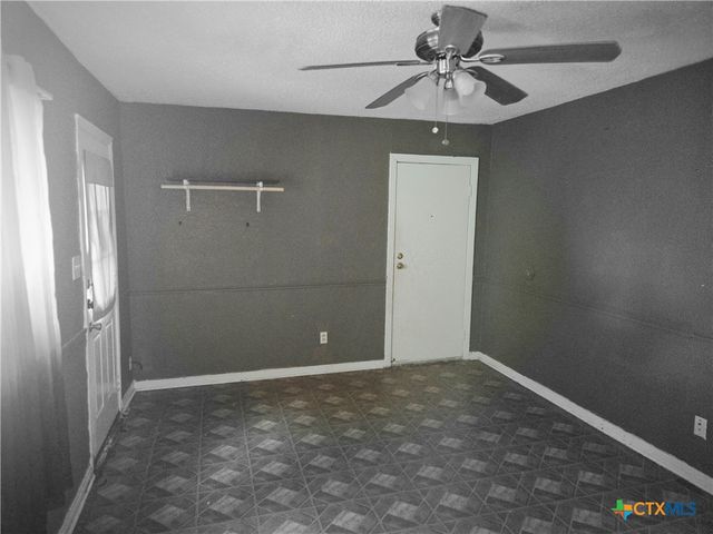 101 E Halstead Avenue, Copperas Cove, TX 76522