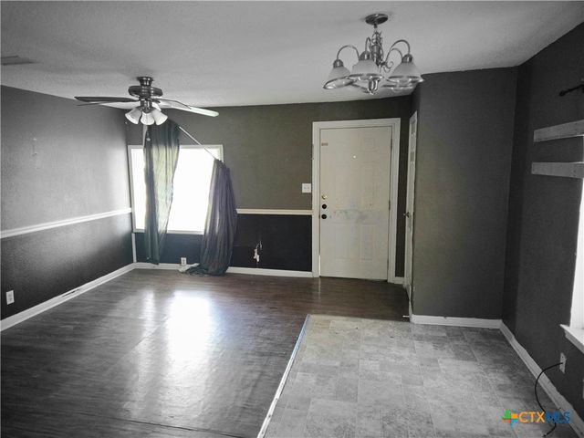 101 E Halstead Avenue, Copperas Cove, TX 76522