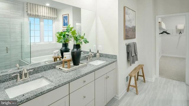 0005 WINTER WREN LN, Jeffersonton, VA 22724