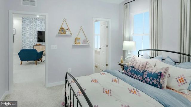 0005 WINTER WREN LN, Jeffersonton, VA 22724
