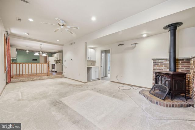 389 UPPER HOLLAND RD, Richboro, PA 18954