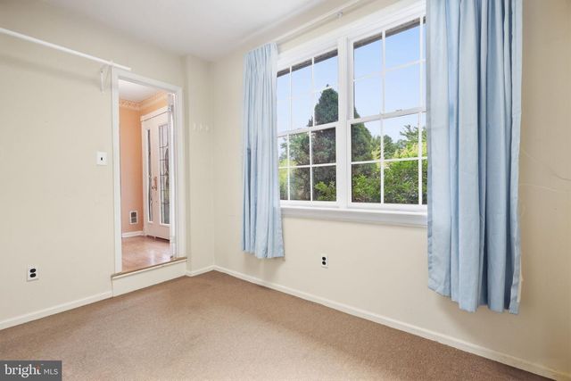 389 UPPER HOLLAND RD, Richboro, PA 18954