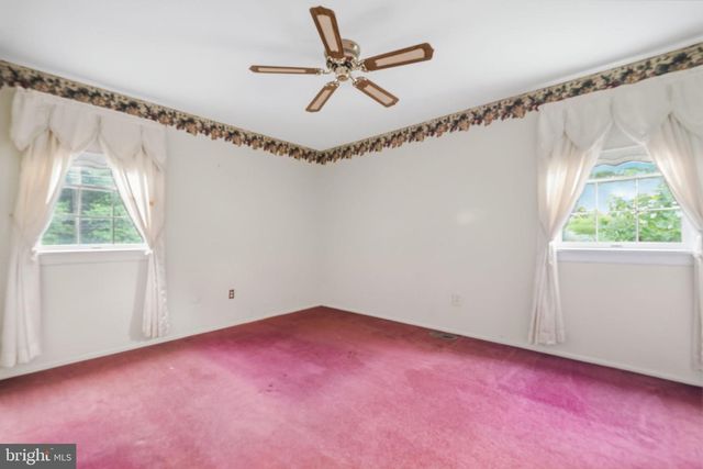 389 UPPER HOLLAND RD, Richboro, PA 18954