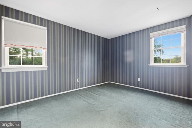 389 UPPER HOLLAND RD, Richboro, PA 18954