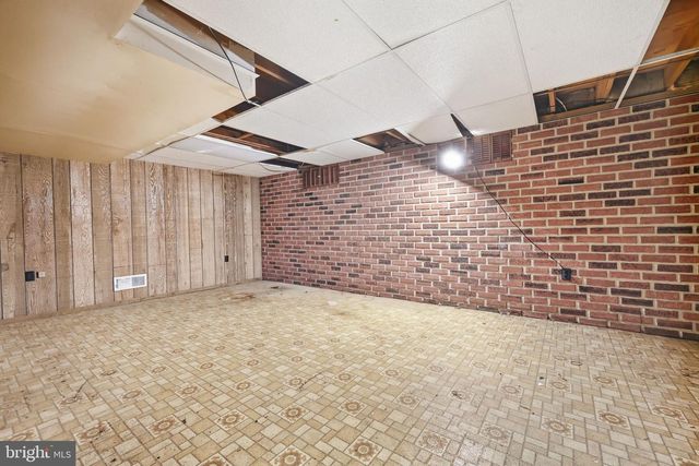 389 UPPER HOLLAND RD, Richboro, PA 18954