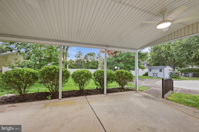389 UPPER HOLLAND RD, Richboro, PA 18954