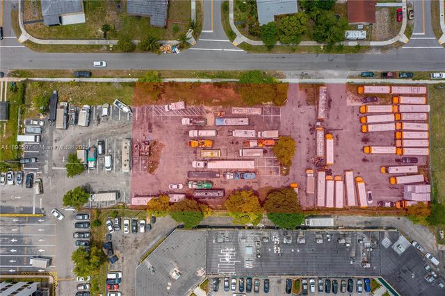 18352 NW 2nd ave, Miami Gardens, FL 33169