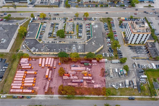 18352 NW 2nd ave, Miami Gardens, FL 33169