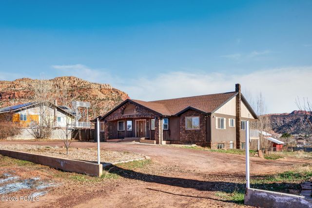 640 N Juniper Street, Hildale, UT 84784