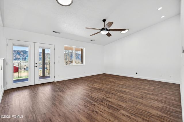 640 N Juniper Street, Hildale, UT 84784