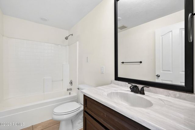 640 N Juniper Street, Hildale, UT 84784