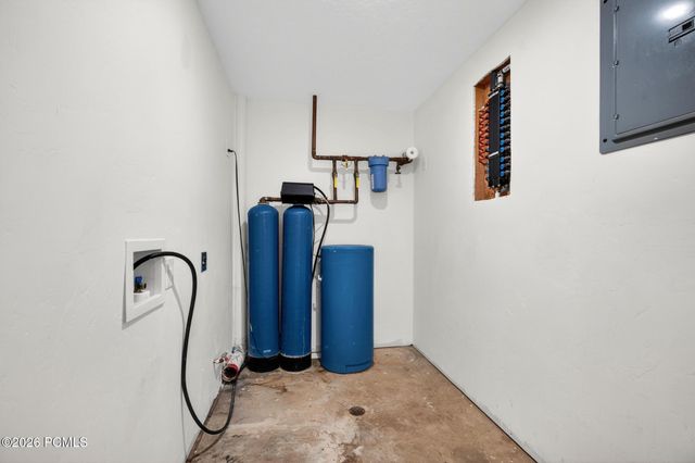 640 N Juniper Street, Hildale, UT 84784