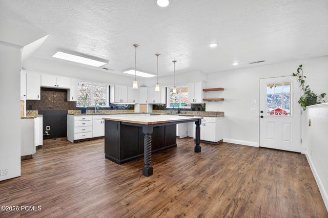 640 N Juniper Street, Hildale, UT 84784