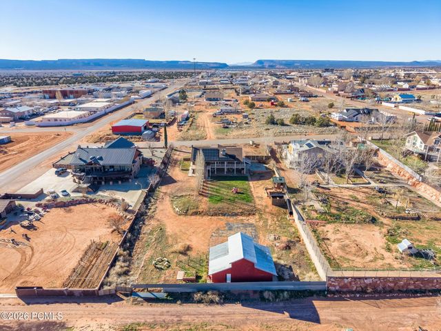 640 N Juniper Street, Hildale, UT 84784