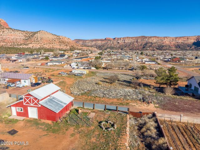 640 N Juniper Street, Hildale, UT 84784