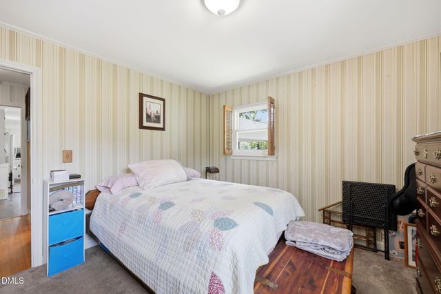 500 Oakwood Lane, Graham, NC 27253