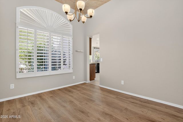 4302 E MOSSMAN Road, Phoenix, AZ 85050