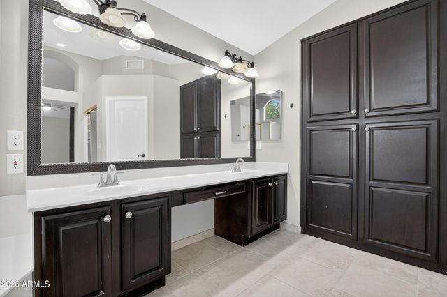 4302 E MOSSMAN Road, Phoenix, AZ 85050