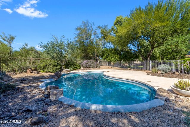 4302 E MOSSMAN Road, Phoenix, AZ 85050