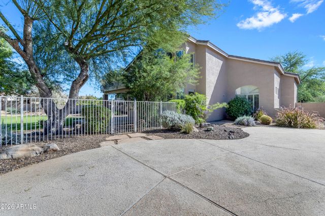 4302 E MOSSMAN Road, Phoenix, AZ 85050