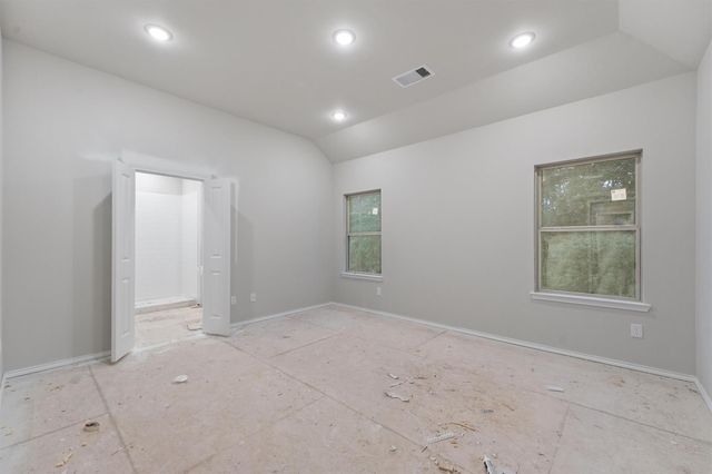286 County Road 5102f, Cleveland, TX 77327