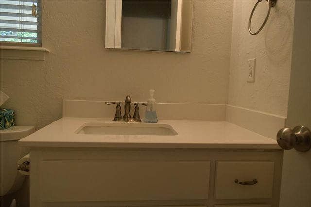 5500 Black Jack Ridge Road, Oklahoma City, OK 73150
