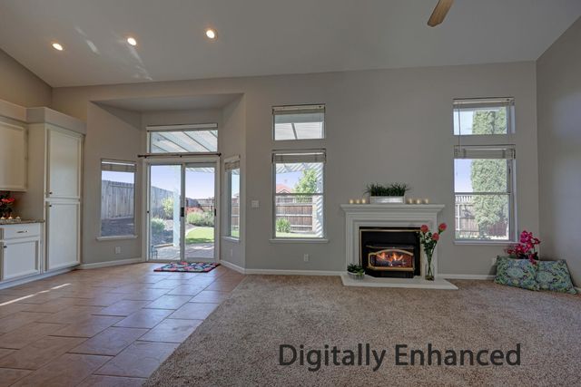 6428 Emerald Dr, Rocklin, CA 95677