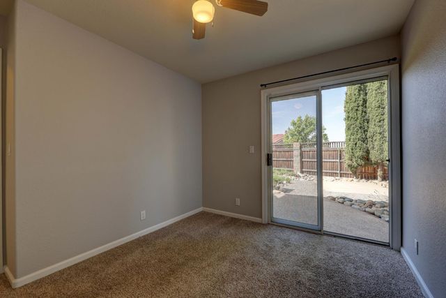 6428 Emerald Dr, Rocklin, CA 95677