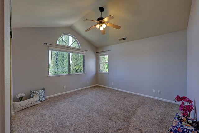 6428 Emerald Dr, Rocklin, CA 95677