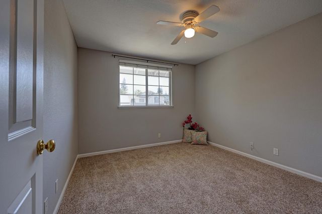 6428 Emerald Dr, Rocklin, CA 95677