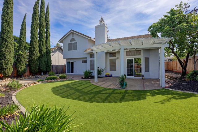 6428 Emerald Dr, Rocklin, CA 95677